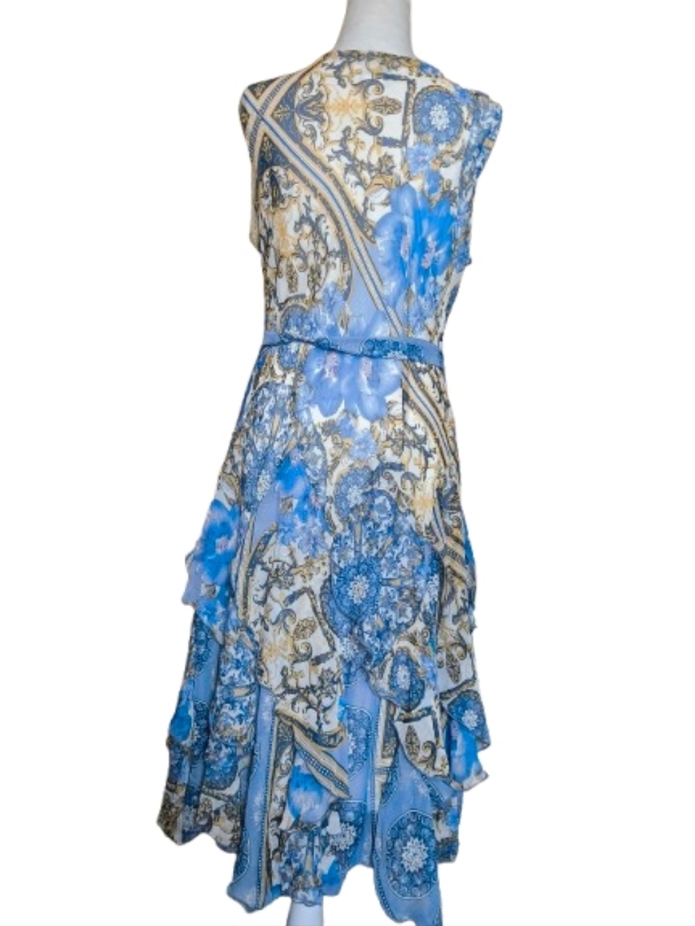 Robbie Bee Sleeveless Blue & Cream Paisley Hankercheif Midi Dress with Tie Waist - Picture 2 of 9